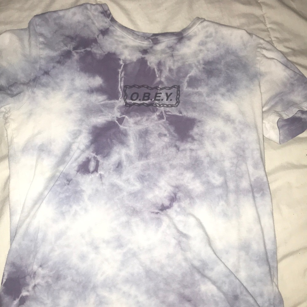 obey designed tee
